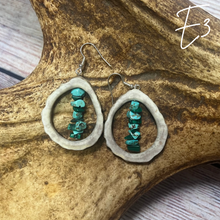 Load image into Gallery viewer, Elk Antler Earrings